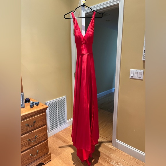 Red Sherri Hill Prom Dress